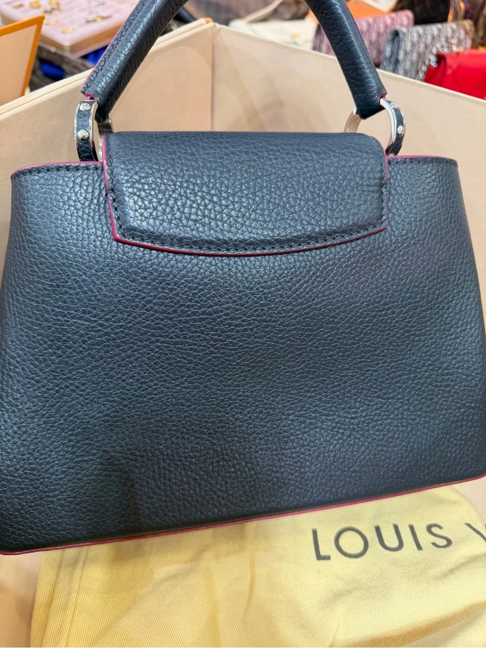 Lv